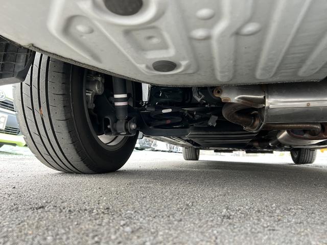 ヴォクシー ＺＳ　煌ＩＩ　純正１０型ＳＤナビ・フルセグＴＶ・ＤＶＤ再生・Ｂカメラ・ソナー・ＥＴＣ・アイスト・スマートキー・ＥＧプッシュ・クルコン・両側電動スライドドア・後席ロールブラインド・ＬＥＤライト・純正１６ＡＷ・衝突軽減（53枚目）