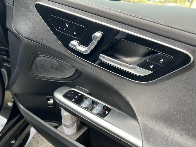 Ｃクラスステーションワゴン Ｃ２００ステーションワゴンアバンギャルドＡＭＧライＰ　１．５ターボＨＶ・サンルーフ・純正１１．９型ＨＤＤナビ・フルセグＴＶ・全方位カメ・ＥＴＣ・ヘッドアップディスプレイ・本革シート・シートＨ・パワーバックドア・ＡＭＧ１８ＡＷ・デジタルライト・ルーフレール（26枚目）