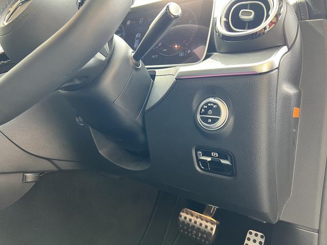 Ｃクラスステーションワゴン Ｃ２００ステーションワゴンアバンギャルドＡＭＧライＰ　１．５ターボＨＶ・サンルーフ・純正１１．９型ＨＤＤナビ・フルセグＴＶ・全方位カメ・ＥＴＣ・ヘッドアップディスプレイ・本革シート・シートＨ・パワーバックドア・ＡＭＧ１８ＡＷ・デジタルライト・ルーフレール（29枚目）