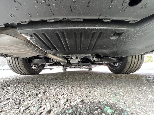 Ｃクラスステーションワゴン Ｃ２００ステーションワゴンアバンギャルドＡＭＧライＰ　１．５ターボＨＶ・サンルーフ・純正１１．９型ＨＤＤナビ・フルセグＴＶ・全方位カメ・ＥＴＣ・ヘッドアップディスプレイ・本革シート・シートＨ・パワーバックドア・ＡＭＧ１８ＡＷ・デジタルライト・ルーフレール（51枚目）