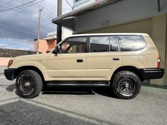 ランドクルーザープラド TX 3.0ディーゼルTB・8人乗・ナロボディー・フルタイム4WD・全塗装車・社外ナビ・フルセグ・Bカメラ・ETC・キーレス・リヤヒーター・ウッドコンビH・丸目フェイス・グリル・社外16AW・ホワイトレター(15枚目)