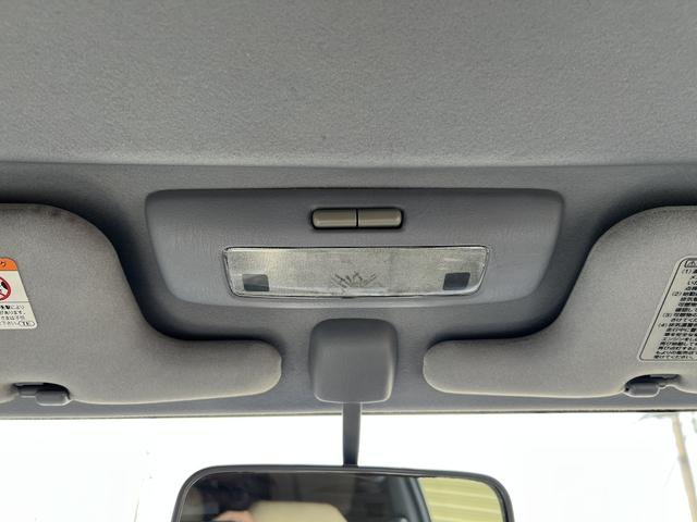 ランドクルーザープラド TX 3.0ディーゼルTB・8人乗・ナロボディー・フルタイム4WD・全塗装車・社外ナビ・フルセグ・Bカメラ・ETC・キーレス・リヤヒーター・ウッドコンビH・丸目フェイス・グリル・社外16AW・ホワイトレター(21枚目)