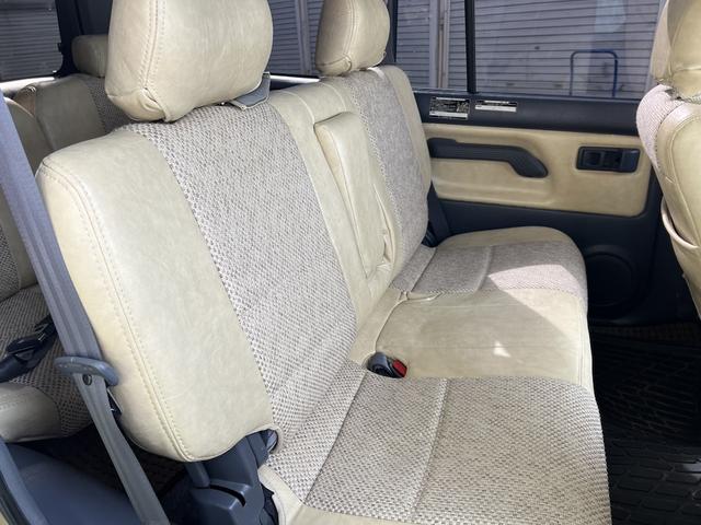 ランドクルーザープラド TX 3.0ディーゼルTB・8人乗・ナロボディー・フルタイム4WD・全塗装車・社外ナビ・フルセグ・Bカメラ・ETC・キーレス・リヤヒーター・ウッドコンビH・丸目フェイス・グリル・社外16AW・ホワイトレター(31枚目)