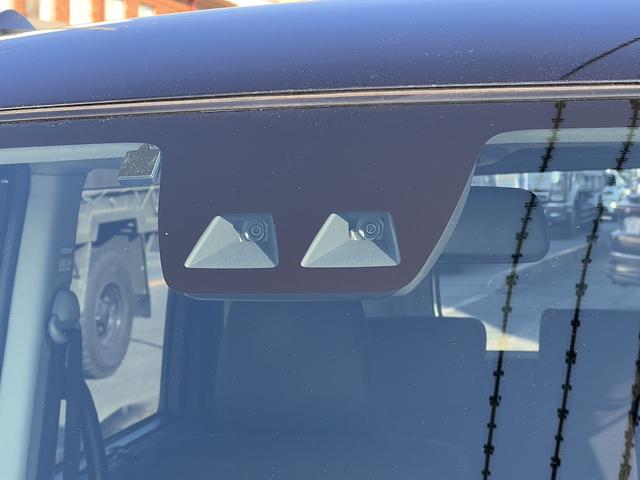 ルーミー カスタムG 純正9型SDナビ・フルセグTV・DVD再生・Bカメラ・ソナー・ETC・スマートキー・EGプッシュ・アイスト・両側電動スライド・LEDライト・LEDフォグ・純正14インチAW・衝突軽減・ロールブラインド(13枚目)