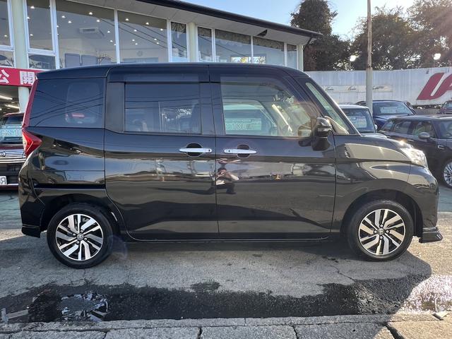 ルーミー カスタムG 純正9型SDナビ・フルセグTV・DVD再生・Bカメラ・ソナー・ETC・スマートキー・EGプッシュ・アイスト・両側電動スライド・LEDライト・LEDフォグ・純正14インチAW・衝突軽減・ロールブラインド(14枚目)