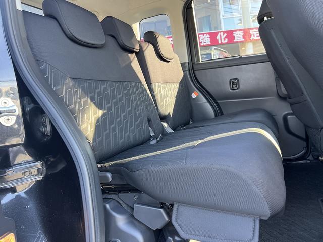 ルーミー カスタムG 純正9型SDナビ・フルセグTV・DVD再生・Bカメラ・ソナー・ETC・スマートキー・EGプッシュ・アイスト・両側電動スライド・LEDライト・LEDフォグ・純正14インチAW・衝突軽減・ロールブラインド(39枚目)