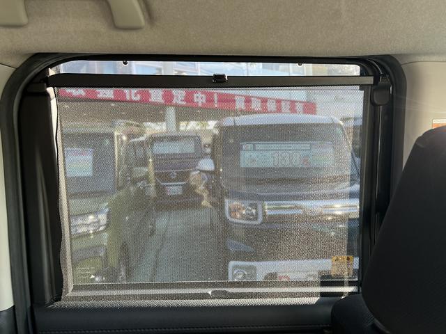 ルーミー カスタムG 純正9型SDナビ・フルセグTV・DVD再生・Bカメラ・ソナー・ETC・スマートキー・EGプッシュ・アイスト・両側電動スライド・LEDライト・LEDフォグ・純正14インチAW・衝突軽減・ロールブラインド(40枚目)