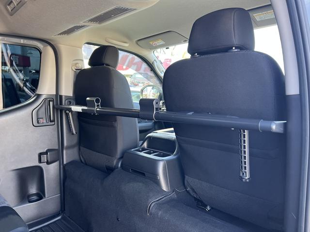 キャラバン プレミアムGX マイルーム 2.4ディーゼルTB・タイヤハウス付き・アルパイン11型ナビ・フルセグ・アップルカープレイ・全方位カメラ・デジタルインナーミラー・インテリキー・LED・社外16AW・JAOSフェンダーガーニィッシュ(36枚目)