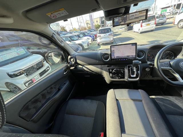 キャラバン プレミアムGX マイルーム 2.4ディーゼルTB・タイヤハウス付き・アルパイン11型ナビ・フルセグ・アップルカープレイ・全方位カメラ・デジタルインナーミラー・インテリキー・LED・社外16AW・JAOSフェンダーガーニィッシュ(37枚目)