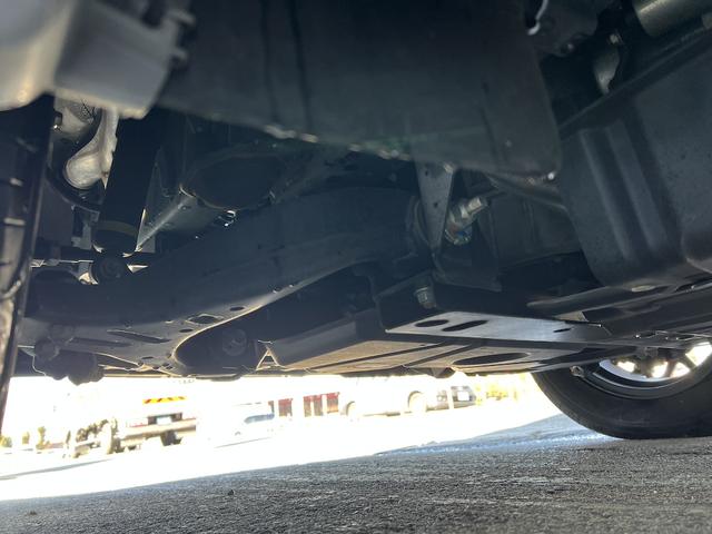 キャラバン プレミアムGX マイルーム 2.4ディーゼルTB・タイヤハウス付き・アルパイン11型ナビ・フルセグ・アップルカープレイ・全方位カメラ・デジタルインナーミラー・インテリキー・LED・社外16AW・JAOSフェンダーガーニィッシュ(47枚目)