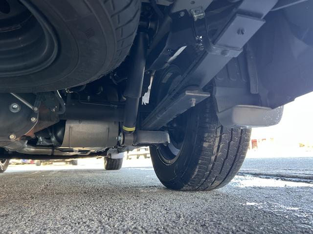 キャラバン プレミアムGX マイルーム 2.4ディーゼルTB・タイヤハウス付き・アルパイン11型ナビ・フルセグ・アップルカープレイ・全方位カメラ・デジタルインナーミラー・インテリキー・LED・社外16AW・JAOSフェンダーガーニィッシュ(48枚目)