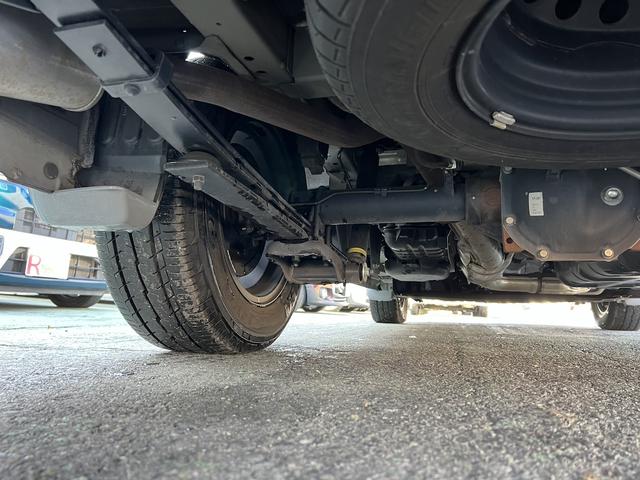 キャラバン プレミアムGX マイルーム 2.4ディーゼルTB・タイヤハウス付き・アルパイン11型ナビ・フルセグ・アップルカープレイ・全方位カメラ・デジタルインナーミラー・インテリキー・LED・社外16AW・JAOSフェンダーガーニィッシュ(50枚目)