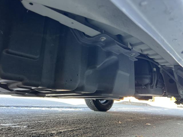 キャラバン プレミアムGX マイルーム 2.4ディーゼルTB・タイヤハウス付き・アルパイン11型ナビ・フルセグ・アップルカープレイ・全方位カメラ・デジタルインナーミラー・インテリキー・LED・社外16AW・JAOSフェンダーガーニィッシュ(52枚目)