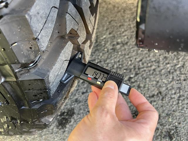 ランドクルーザー250 VX JAOSバンパーガード・スキッドプレート・フェンダーガーニッシュ・サイドステップ・18AW・サンルーフ・12.3型ナビ・フルセグTV・全方位M・デジタルインナーミラー本革シート・シートH・LEDライト(9枚目)