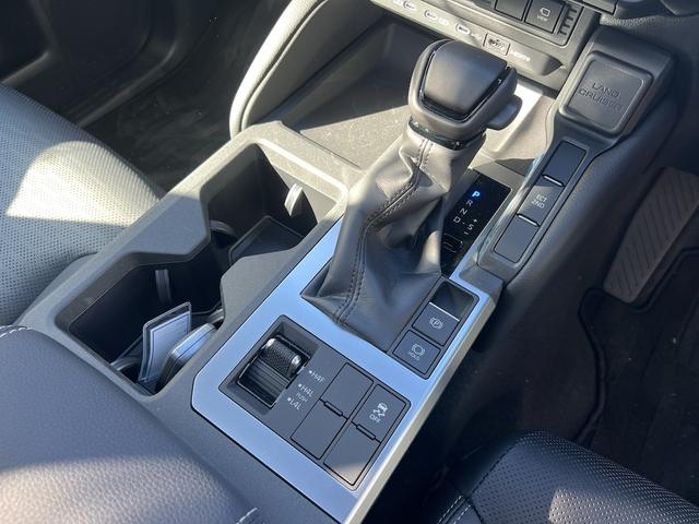 ランドクルーザー250 VX JAOSバンパーガード・スキッドプレート・フェンダーガーニッシュ・サイドステップ・18AW・サンルーフ・12.3型ナビ・フルセグTV・全方位M・デジタルインナーミラー本革シート・シートH・LEDライト(39枚目)