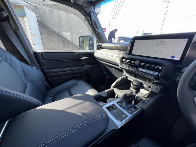 ランドクルーザー250 VX JAOSバンパーガード・スキッドプレート・フェンダーガーニッシュ・サイドステップ・18AW・サンルーフ・12.3型ナビ・フルセグTV・全方位M・デジタルインナーミラー本革シート・シートH・LEDライト(40枚目)