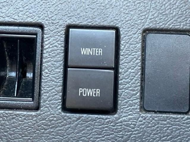 ビッグホーン 　プレジールＩＩ　純正アルミ　３列シート　７人乗り　記録簿　車検令和９年１１月　ターボ交換済（48枚目）