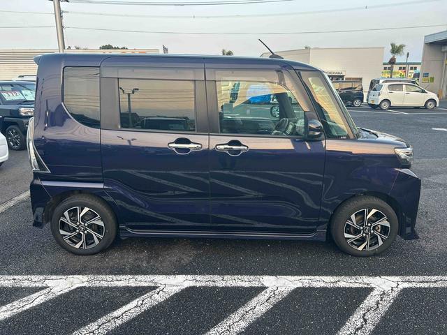 タント カスタムＸ　インパネシフト　プッシュスタートスイッチ　電子カードキー　電動パーキングブレーキ　衝突軽減ブレーキ　車線逸脱防止　アルミホイール　ＡＢＳ　両側パワースライドドア（4枚目）