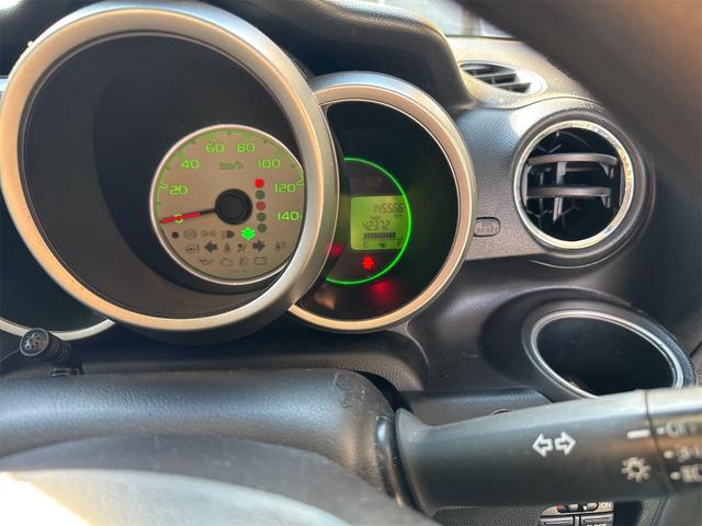 Ｎ－ＢＯＸ Ｇ　ＳＳパッケージ　バックカメラ　両側電動スライドドア　ナビ　スマートキー　アイドリングストップ　電動格納ミラー　ベンチシート　ＣＶＴ　盗難防止システム　ＡＢＳ　ＥＳＣ　アルミホイール　衝突安全ボディ　エアコン（5枚目）