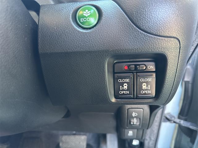 Ｎ－ＢＯＸ Ｇ　ＳＳパッケージ　バックカメラ　両側電動スライドドア　ナビ　スマートキー　アイドリングストップ　電動格納ミラー　ベンチシート　ＣＶＴ　盗難防止システム　ＡＢＳ　ＥＳＣ　アルミホイール　衝突安全ボディ　エアコン（6枚目）