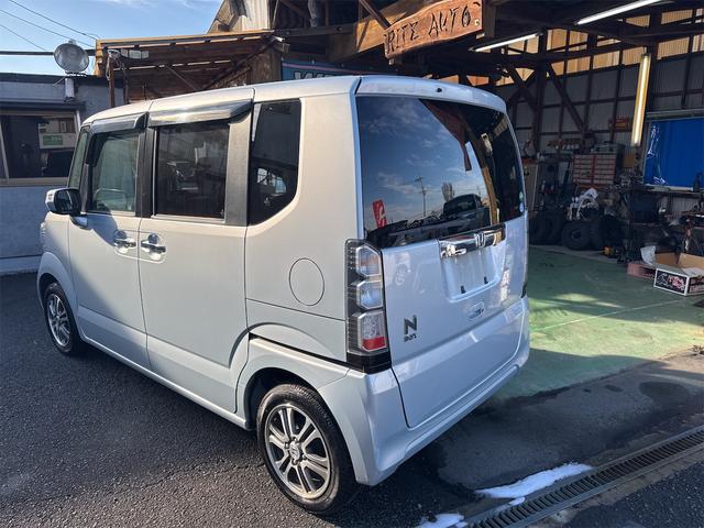 Ｎ－ＢＯＸ Ｇ　ＳＳパッケージ　バックカメラ　両側電動スライドドア　ナビ　スマートキー　アイドリングストップ　電動格納ミラー　ベンチシート　ＣＶＴ　盗難防止システム　ＡＢＳ　ＥＳＣ　アルミホイール　衝突安全ボディ　エアコン（16枚目）