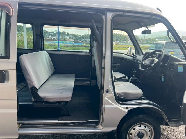 サンバーバン トランスポーター 5速ミッション エアコン キーレス(9枚目)
