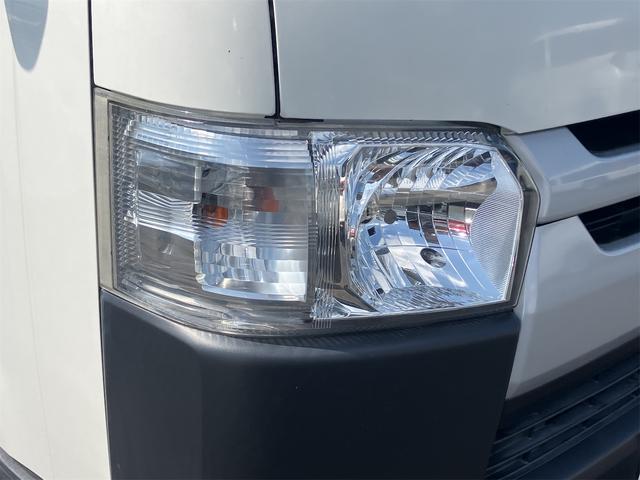 ハイエースバン DX 4WD ETC バックカメラ ナビ レーンアシスト 衝突被害軽減システム 両側スライドドア オートマチックハイビーム CVT CD ミュージックプレイヤー接続可 Bluetooth ESC エアコン(18枚目)