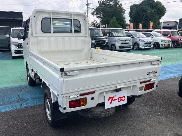 ご覧頂きまして誠に有難うございます!!是非ご来店して頂き、実際にご覧になって頂ければと思います。お客様からのご連絡をスタッフ一同、心よりお待ちしております