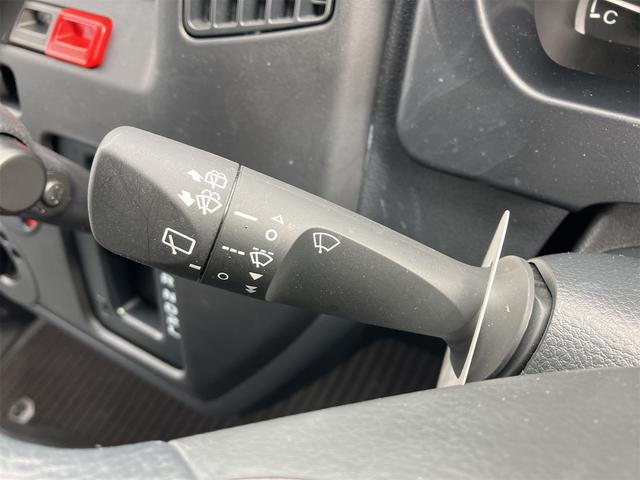 タウンエースバン GL ETC バックカメラ ナビ TV 両側スライドドア 衝突被害軽減システム オートライト キーレスエントリー アイドリングストップ 電動格納ミラー AT ESC CD Bluetooth エアコン(9枚目)