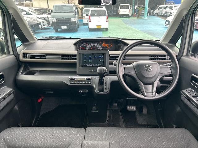 ワゴンＲ ハイブリッドＦＸ　ＥＴＣ　バックカメラ　ナビ　クリアランスソナー　レーンアシスト　衝突被害軽減システム　オートライト　スマートキー　アイドリングストップ　電動格納ミラー　シートヒーター　ベンチシート　ＣＶＴ（2枚目）