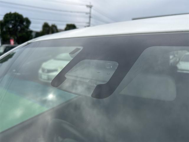 ワゴンＲ ハイブリッドＦＸ　ＥＴＣ　バックカメラ　ナビ　クリアランスソナー　レーンアシスト　衝突被害軽減システム　オートライト　スマートキー　アイドリングストップ　電動格納ミラー　シートヒーター　ベンチシート　ＣＶＴ（31枚目）