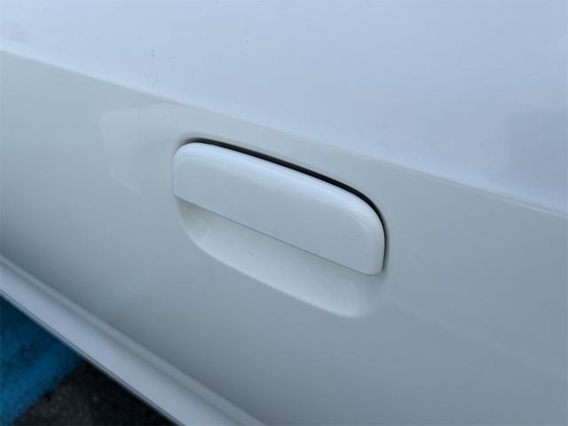 アルト L バックカメラ ナビ レーンアシスト 衝突被害軽減システム オートライト キーレスエントリー アイドリングストップ シートヒーター CVT 盗難防止システム ABS ESC Bluetooth(28枚目)