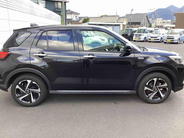 ロッキー プレミアムG HEV プッシュスタートスイッチ 電子カードキー カーナビ 衝突被害軽減システム アルミホイル ABS ETC車載器 ドラレコ オートエアコン(4枚目)