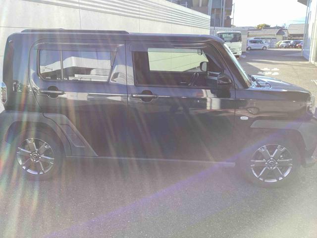 タフト Ｇ　インパネシフト　プッシュスタートスイッチ　電子カードキー　電動パーキングブレーキ　カーナビ　オートマチックハイビーム　被害軽減ブレーキ　車線逸脱防止　ガラスルーフ　アルミホイール　ＡＢＳ（4枚目）