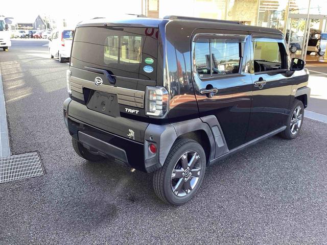 タフト Ｇ　インパネシフト　プッシュスタートスイッチ　電子カードキー　電動パーキングブレーキ　カーナビ　オートマチックハイビーム　被害軽減ブレーキ　車線逸脱防止　ガラスルーフ　アルミホイール　ＡＢＳ（8枚目）