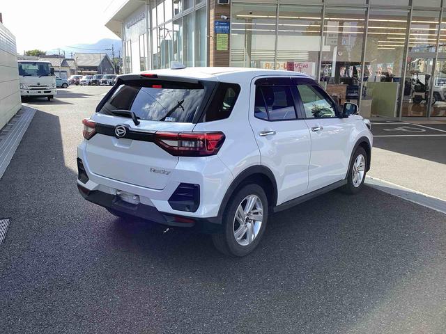 ロッキー X フロアシフト プッシュスタートスイッチ 電子カードキー ディスプレイオーディオ 衝突被害軽減システム 車線逸脱防止 オートハイビーム アルミホイール ABS(8枚目)