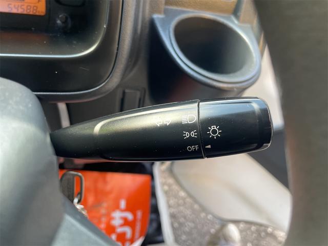 キャリイトラック 垂直式ゲートリフター 5速ミッション パワステ(15枚目)