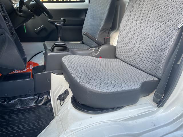 キャリイトラック 垂直式ゲートリフター 5速ミッション パワステ(23枚目)