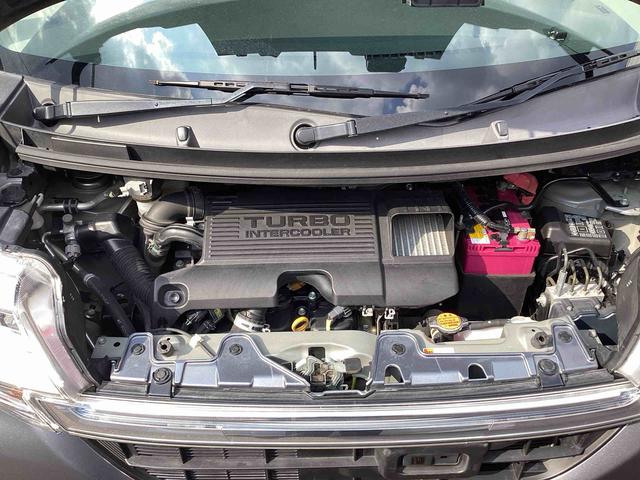 タント カスタムＲＳ　トップエディションＳＡ　ターボ車　インパネシフト　プッシュスタートスイッチ　電子カードキー　衝突被害軽減　アルミホイール　両側パワースライドドア　ＡＢＳ（17枚目）