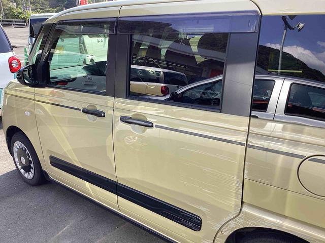 ムーヴキャンバス セオリーＧ　インパネシフト　プッシュスタートスイッチ　電子カードキー　電動パーキングブレーキ　ディスプレイオーディオ　両側電動スライドドア　衝突軽減ブレーキ　車線逸脱警報　オートハイビーム　ＡＢＳ（5枚目）