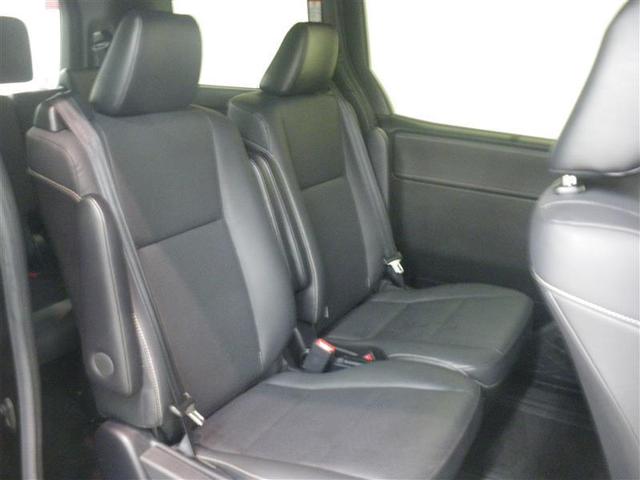 「ロングラン保証」付き！　約６０項目・５０００部品を１年間、走行距離無制限で保証します！　全国約５，０００ヶ所のトヨタのお店で保証修理が受けられる、オールトヨタのネットワークを活かした保証です。