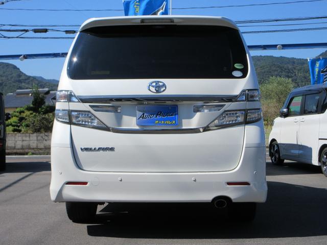 ヴェルファイア ２．４Ｚ　ゴールデンアイズ　衝突軽減　両側電動　サンルーフ　９インチナビフルセグ　Ｂｌｕｅｔｏｏｔｈ　バックカメラ　ＨＩＤオートライト　電動リアゲート　オートクルーズ　ＥＴＣ　純正１８インチアルミ　走行６２７６３キロ　禁煙車（3枚目）