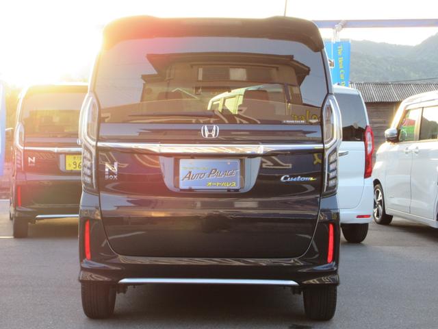 N-BOXカスタム L 電子制御パーキング シートヒーター 電動スライド 純正8インチナビフルセグ Bluetooth バックカメラ LEDオートハイビームライト オートクルーズ ETC 走行22814キロ 禁煙車(3枚目)
