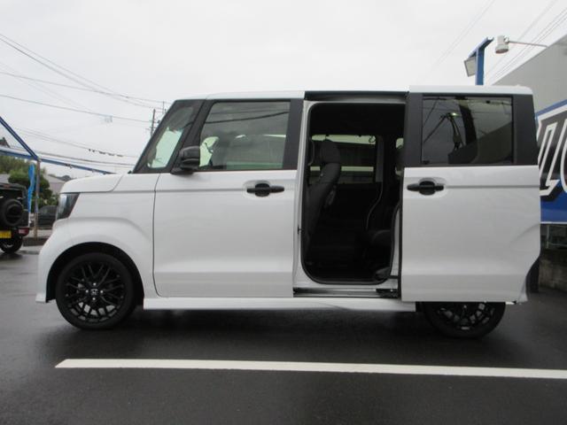 HONDA N-BOX CUSTOM L TURBO STYLE+ BLACK