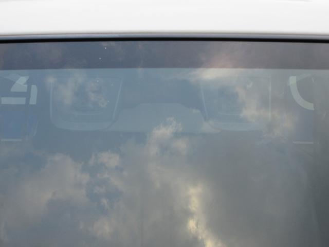 ハスラー JスタイルII Sエネチャージ デュアルカメラブレーキ ハーフレザーシート&ヒーター SDナビフルセグ DVD再生 Bluetooth バックカメラ HIDライト 純正15アルミ 走行33885キロ 禁煙車(10枚目)