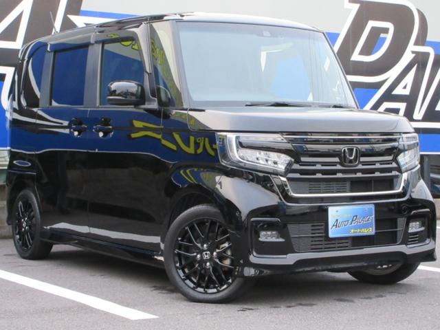 Ｎ－ＢＯＸカスタム Ｌターボ　スタイル＋ブラック　ハーフレザーシート＆ヒーター　両側電動　純正８インチナビフルセグ　Ｂｌｕｅｔｏｏｔｈ　バックカメラ　ＬＥＤオートハイビームライト　オートクルーズ　純正エアロ＆専用アルミ　走行２１８７３キロ　禁煙車（6枚目）