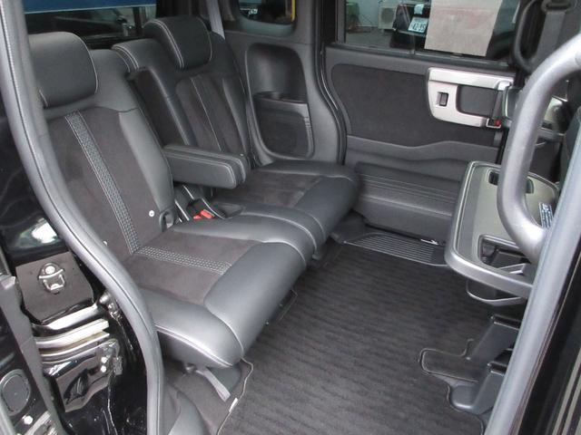 Ｎ－ＢＯＸカスタム Ｌターボ　スタイル＋ブラック　ハーフレザーシート＆ヒーター　両側電動　純正８インチナビフルセグ　Ｂｌｕｅｔｏｏｔｈ　バックカメラ　ＬＥＤオートハイビームライト　オートクルーズ　純正エアロ＆専用アルミ　走行２１８７３キロ　禁煙車（17枚目）