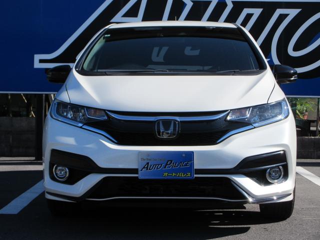 フィットハイブリッド Ｓ　ホンダセンシング　後期型　純正８インチナビフルセグ　ＤＶＤ再生　Ｂｌｕｅｔｏｏｔｈ　バックカメラ　ＬＥＤオートハイビームライト　オートクルーズ　ＥＴＣ　純正１６インチアルミ　走行４１８３８キロ　禁煙車（2枚目）