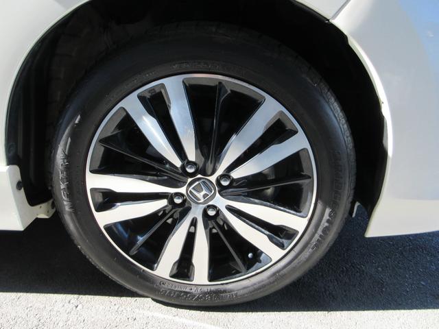 フィットハイブリッド Ｓ　ホンダセンシング　後期型　純正８インチナビフルセグ　ＤＶＤ再生　Ｂｌｕｅｔｏｏｔｈ　バックカメラ　ＬＥＤオートハイビームライト　オートクルーズ　ＥＴＣ　純正１６インチアルミ　走行４１８３８キロ　禁煙車（20枚目）