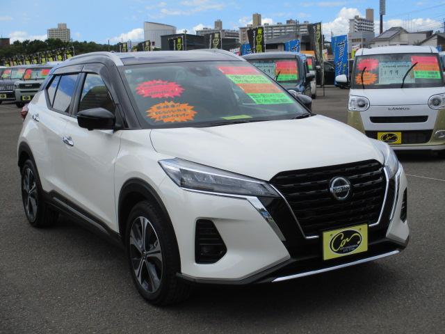 キックス Ｘ　ツートーンインテリアエディション　禁煙車　エマージェンシーブレーキ　アラウンドビューモニター　ＳＯＳコール　前後クリアランスソナー　プロパイロット　純正８インチＳＤナビ　インテリジェントルームミラー（8枚目）